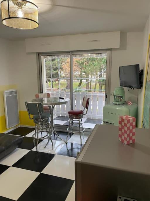 Studio Sixties - 180M Plage Saint-Georges-de-Didonne Exterior photo